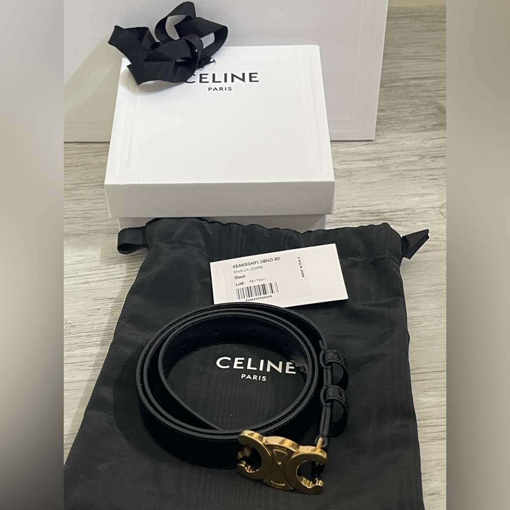 Celine MEDIUM 25MM TRIOMPHE BELT IN TAURILLON LEATHER - Picture 13 of 14